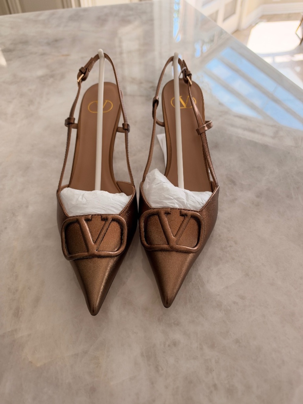 Valentino Garavani VLOGO signature slingback pump - bronze EU Size 41